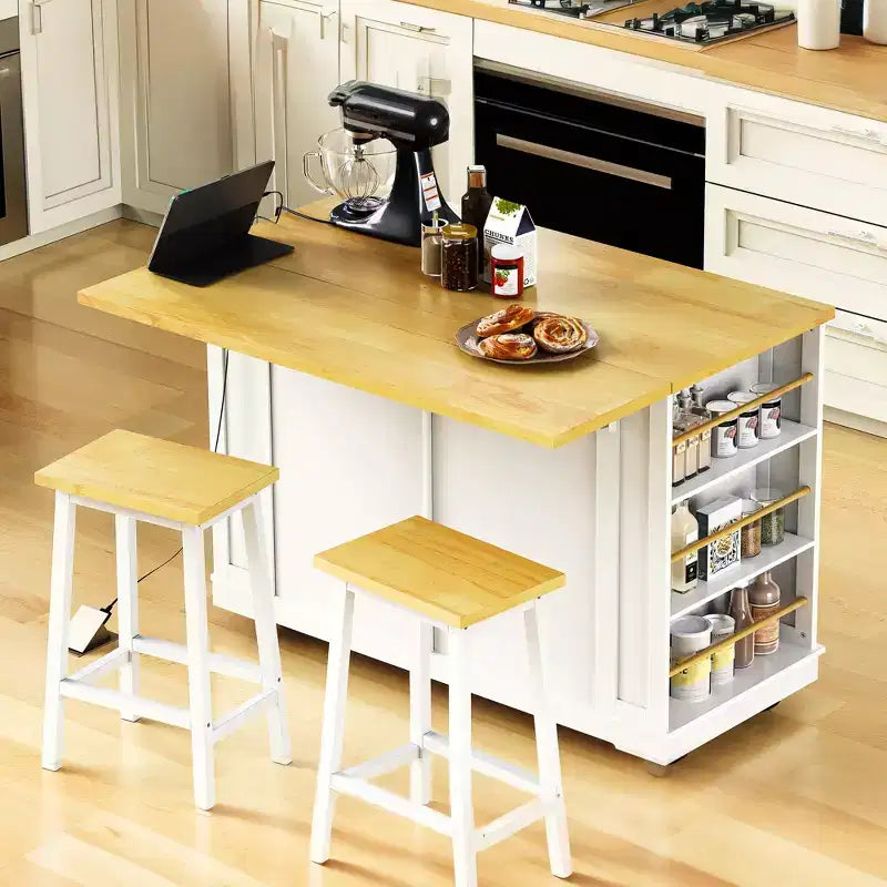 Isola da Cucina 48 con Anta a Ribalta, Presa di Corrente, Scaffale Interno, 2 Cassetti, Carrello su Ruote con 5 Rotelle e 5 Scaffali Laterali Aperti
