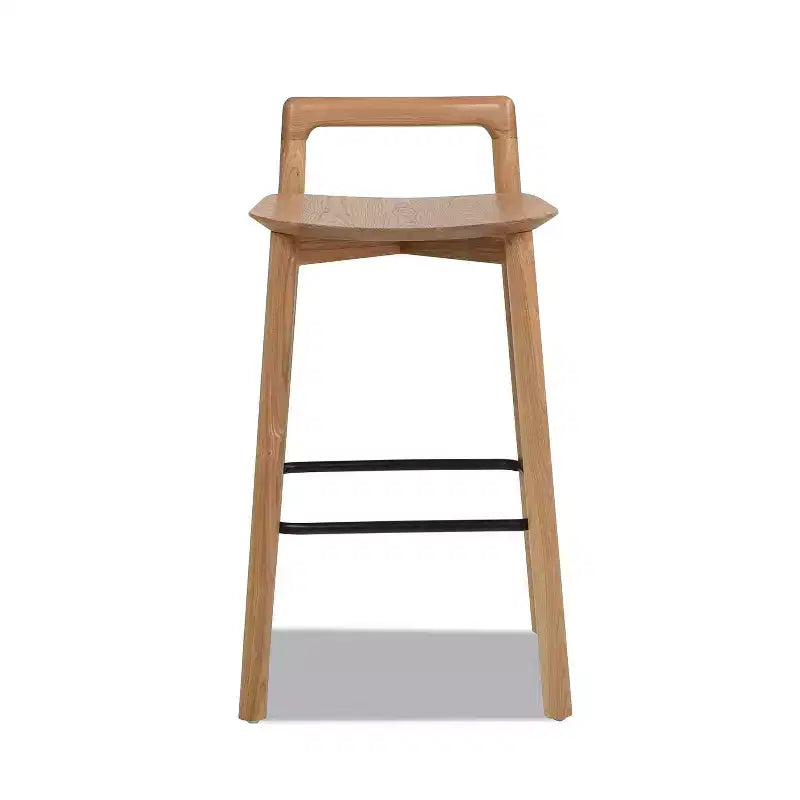 Sgabelli da bar Okak in legno di frassino biondo naturale ad altezza bancone per sale da pranzo, sgabelli da bar da bancone senza braccioli e schienale basso minimalista