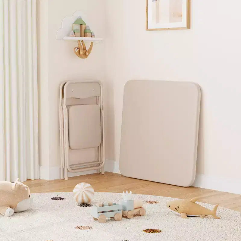 Set da 3 Pezzi di Tavolo e Sedie Pieghevoli per Bambini con Cuscino in PU – Nero, Beige e Grigio