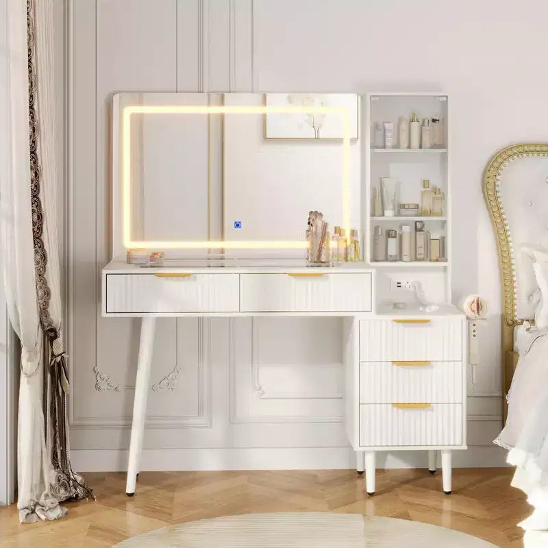 Toeletta da trucco con specchio, grande tavolo da trucco da 48W con 5 cassetti e ripiani aperti, toeletta con piano in vetro per camera da letto