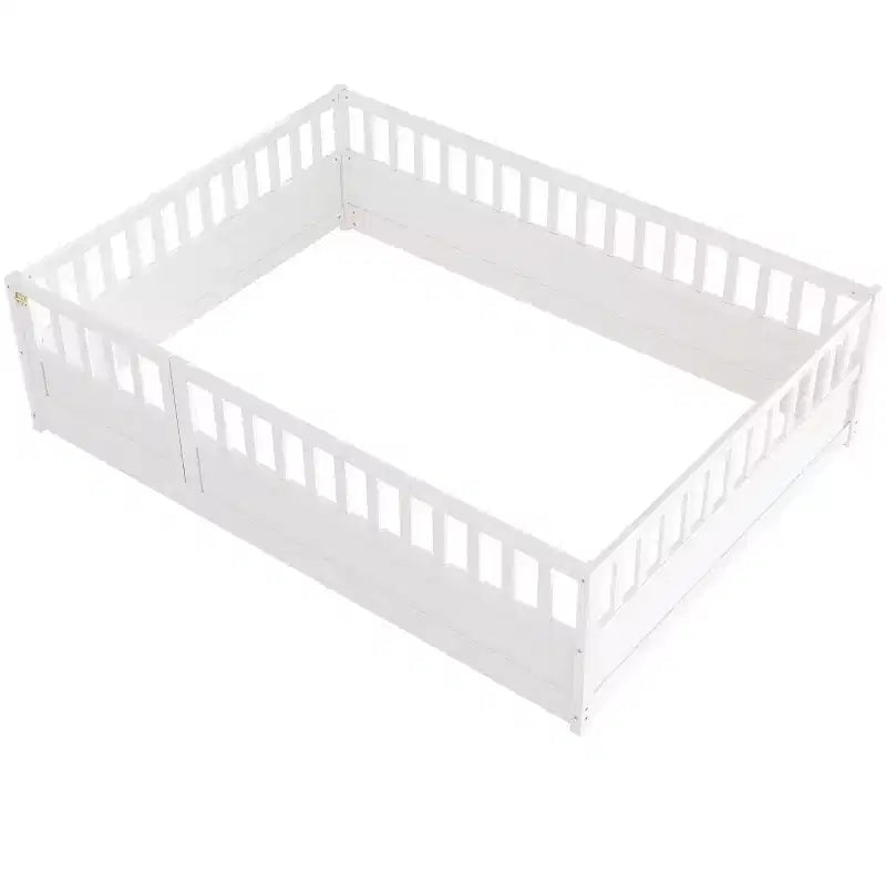 Letto Montessori a pavimento in legno a grandezza naturale con cancello di sicurezza per bambini, bianco